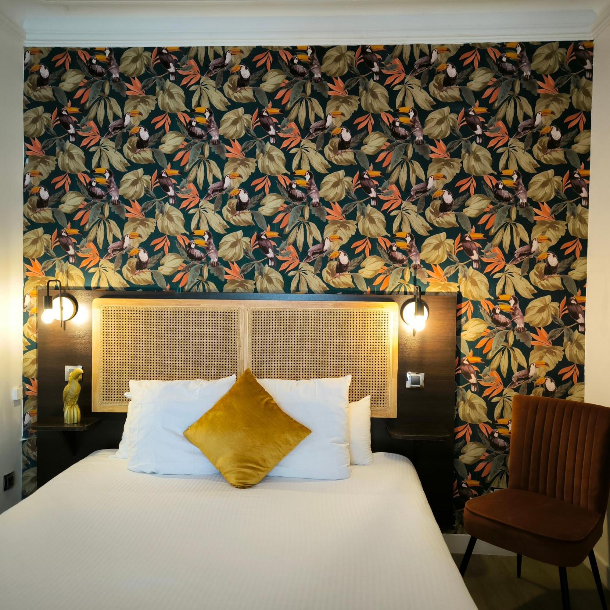 Hotel Le Twelve Paris Exterior photo