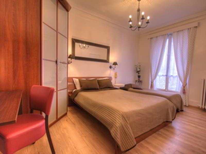 Hotel Le Twelve Paris Room photo